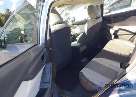 2018 Subaru Crosstrek 2.0I Premium из США, поврежденный, VIN JF2GTADC6J8244692